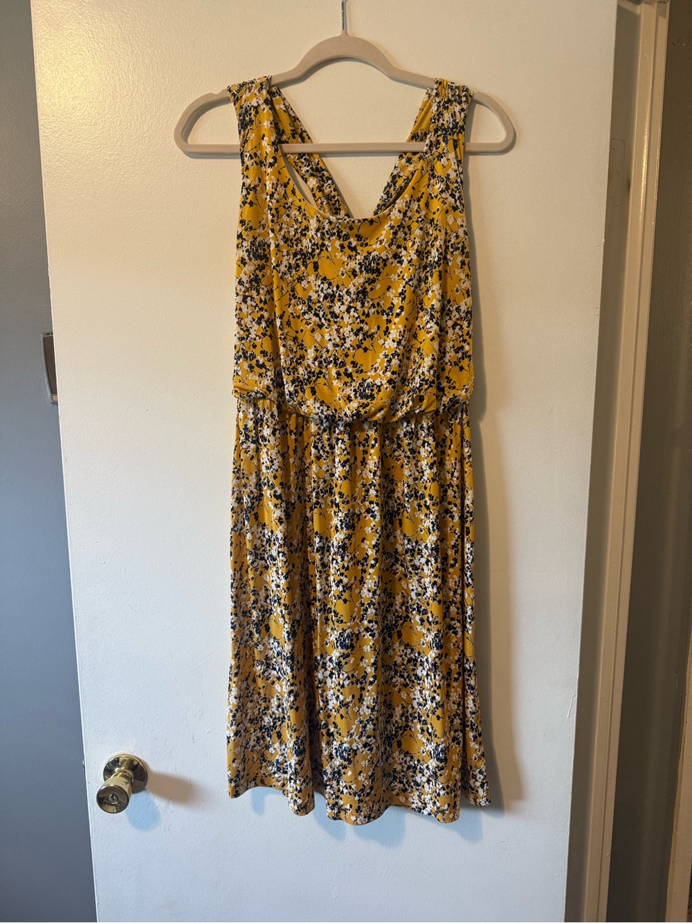 Kaileigh Yellow Floral V-Neck Midi Dress